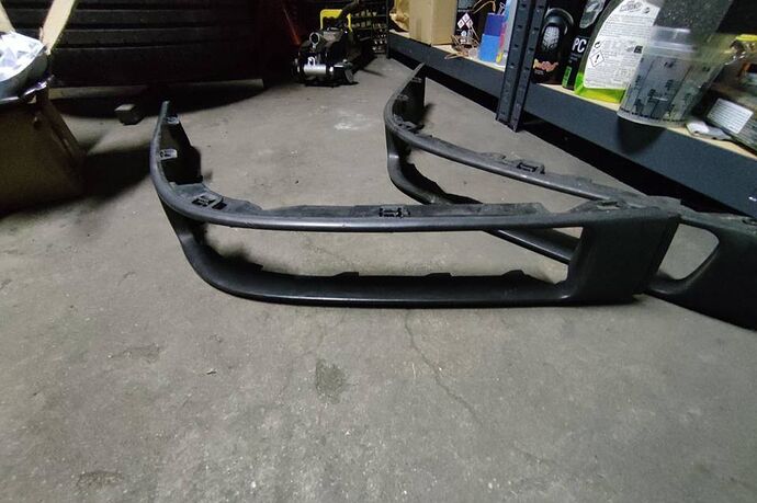 listwa-zderzaka-lp-audi-80-8a0-807-222-zdunska-wola-573323119